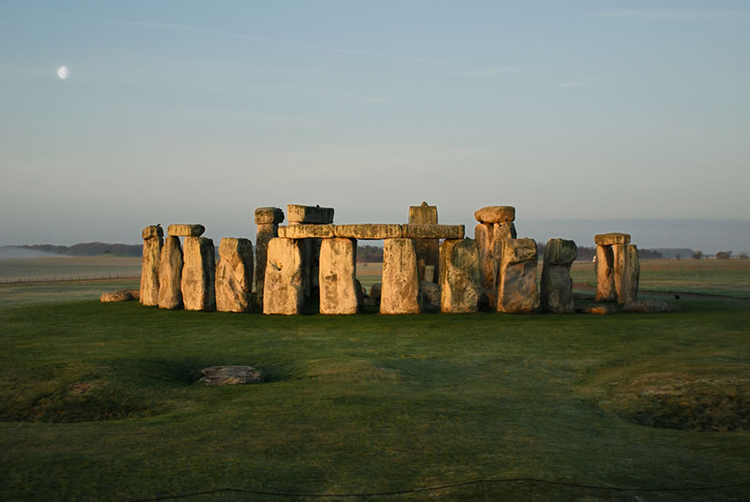 Stonehenge moon